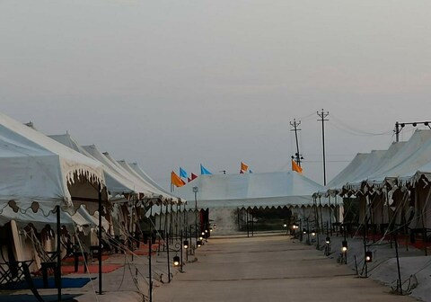 WHITE RANN CAMP RANN OF KUTCH