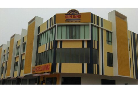 Sun Inns Hotel Pasir Penambang