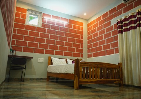 Hills Studio Apartment Tiruvannamalai