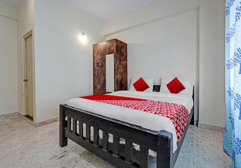 Hotel O Sri Chowdeshwari Boarding And Lodging