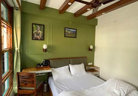 Minimalist Home Stay
