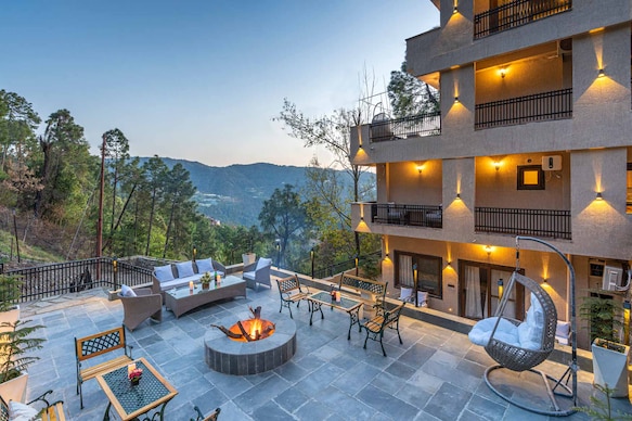 StayVista at Villa AnVira by GTV Estate