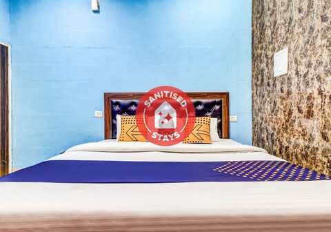 SPOT ON FAR298 Hotel Ansh