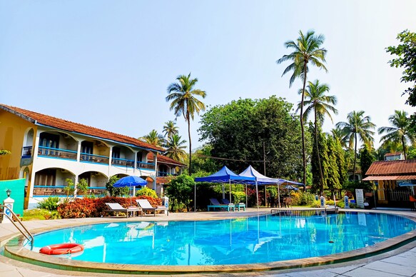 Carina Beach Resort
