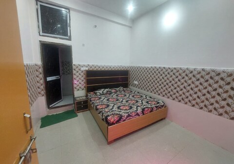 Raghavkunj Dharamsala 200 meter Ram Mandir