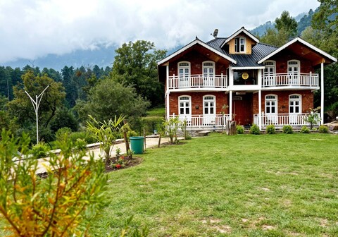 Ahaad 1BR Forest View - GF 101 in Srinagar by Homeyhuts