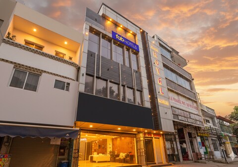 FabHotel Royal Residency