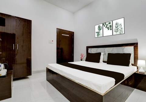 Hotel O Chaudhary Hotel