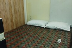 Cozy Ac Double Lemon Room Mumbai Nr Metro Stations, Mumbai Cozy Ac Double Lemon Room Mumbai Nr Metro Stations, Mumbai