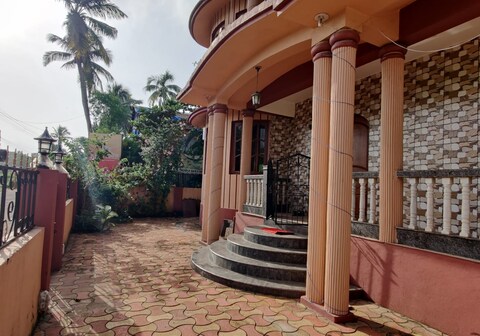 Nannu And Nannu House