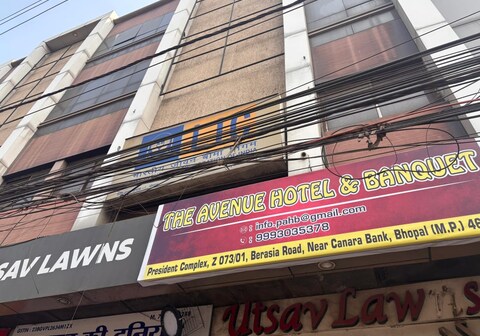 The Avenue hotel and Banquet