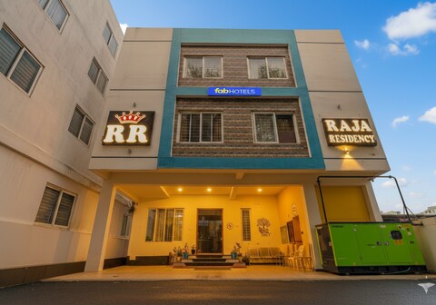 FabHotel Raja Residency
