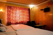 HOTEL APNA GHAR, Srinagar HOTEL APNA GHAR, Srinagar