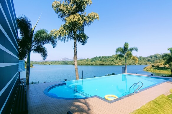 Casa Lake View Resort