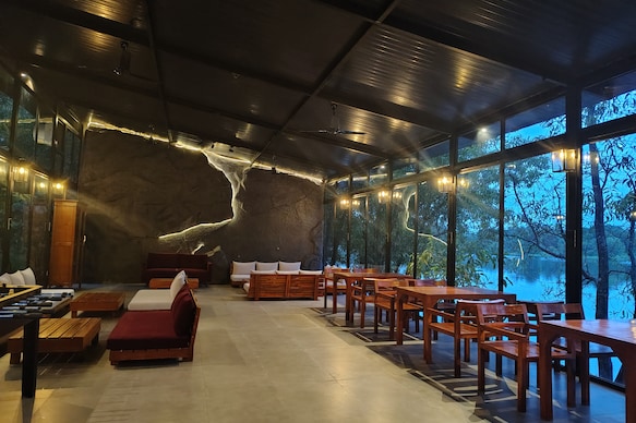 The Waterfront Kolad