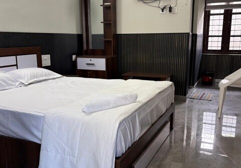 HOTEL ALKA INN RESIDENCY