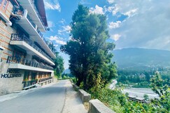 Hotel Hollywood, Manali Hotel Hollywood, Manali