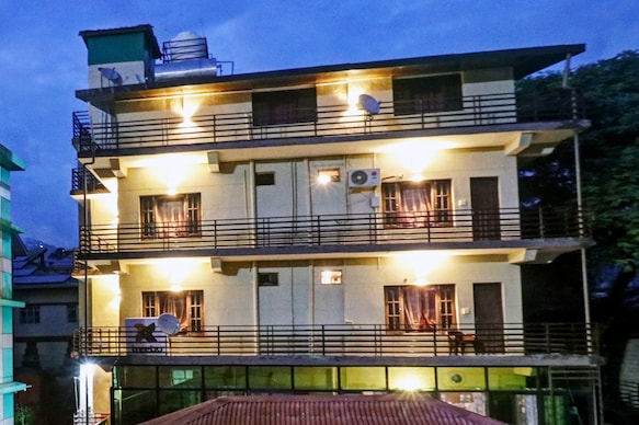 City Plaza Guest House