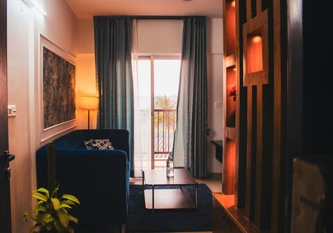 Luxury Flat Escape Spacious Stylish Affordable