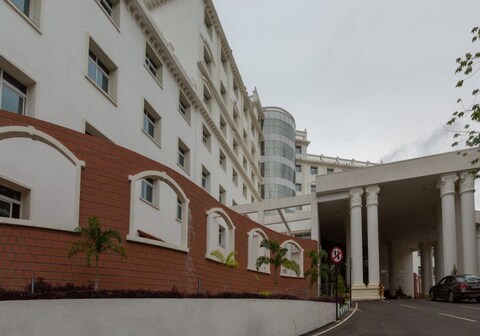 KSTDC Hotel Kumarakrupa