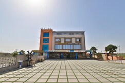 OYO 35982 Hotel Blue Rock, Gandhinagar OYO 35982 Hotel Blue Rock, Gandhinagar