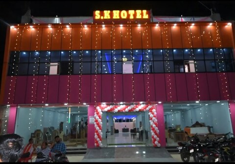 S k Hotel