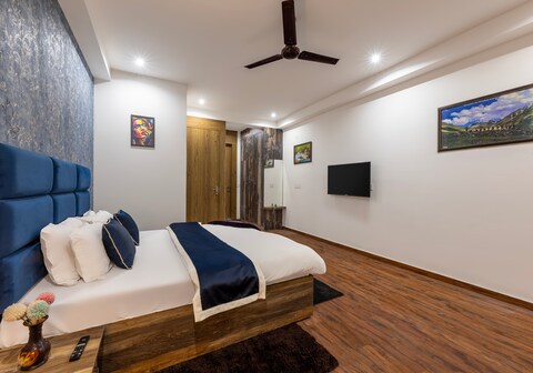 Kasauli Spring Crest