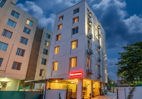 FabHotel Marvel Bliss