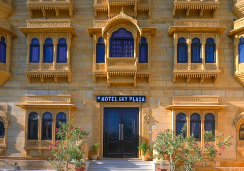 Hotel Sky Plaza