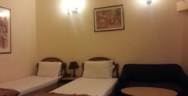 Serene Tourist Home, Pathanamthitta Serene Tourist Home, Pathanamthitta