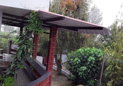 Pear Tree Inn (2BHK Villa)