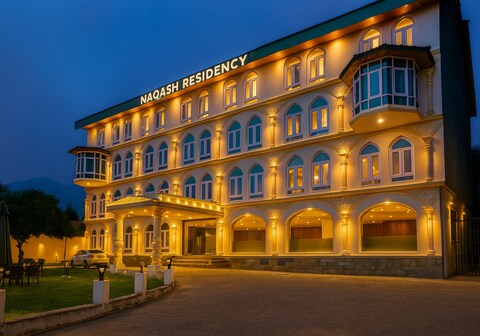 Hotel Naqash Residency