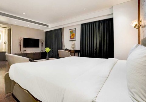 Townhouse Magarpatta City Formerly Emerald Guestimony