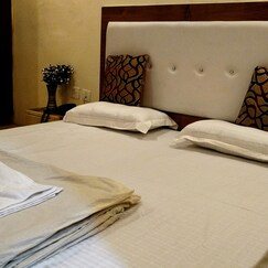 Hotel Rattans Regency, Roorkee Hotel Rattans Regency, Roorkee