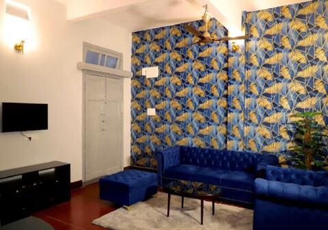 Heritage Cosy well done up 1 BHK