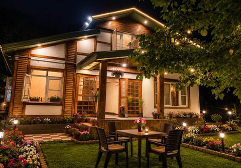 Entire Hut in Pahalgam Fully Private