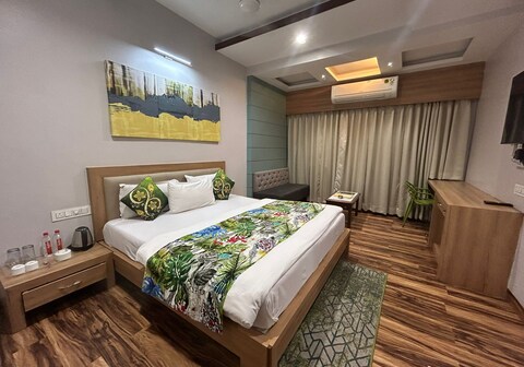Hotel Kings Park A. B. Road