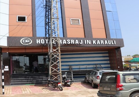 Hotel Rasraj