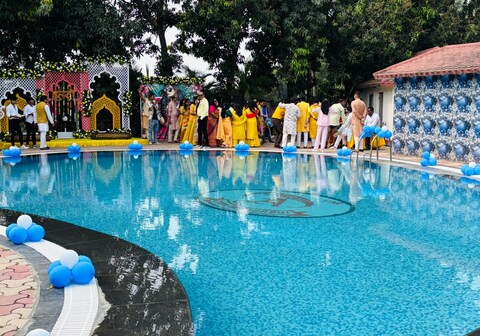 Amantran Hotel & Resort
