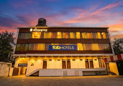 FabHotel Neelkanth