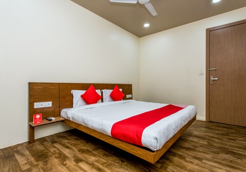 Hotel O Riddhi Siddhi