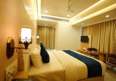 All Seasons Hotel Pune