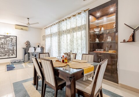 Sunny6 Big and Bright 5BHK Duplex
