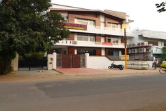 Rainbow gold inn, Lucknow Rainbow gold inn, Lucknow
