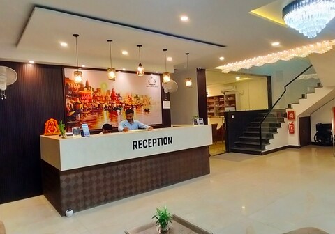 Hotel Varuna Grand