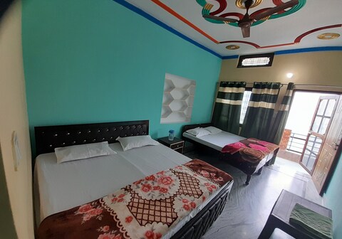 Chaukhamba viewpoint