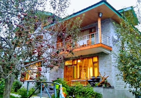 Idyllic Inn Manali | Rooms & Restaurant