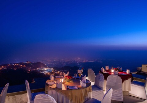 Royal Orchid Fort Resort