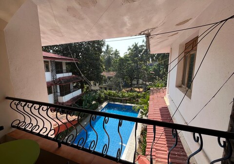 Villa Scente 121 with pool