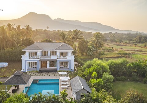 Privy Stays- Elantra Villa, Alibag